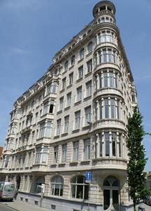 Immeuble_appartements_Anvers_by_Torsade_de_Pointes