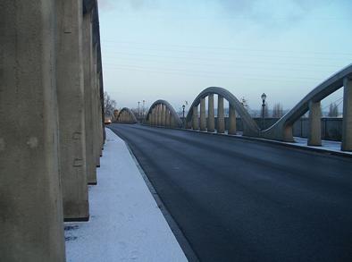 pont_routier_beton_Schaerbeek_by_Dattas