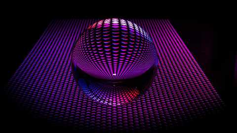 glass-ball-illustration_pretexte