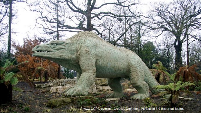 Megalosaurus-Crystal-Palace-Park-London-by-Grey