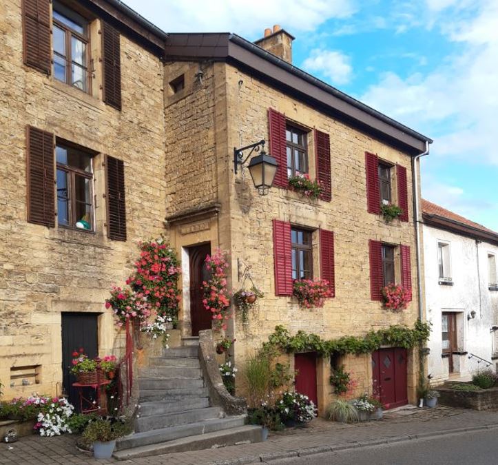 Gaume-facade-pierre-apparente-2