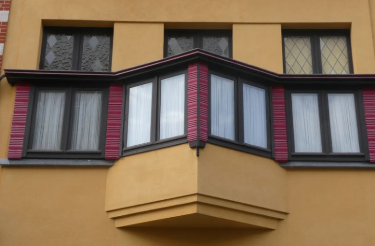 Carnoy-partie-facade-rue-du-chatelain-Ixelles