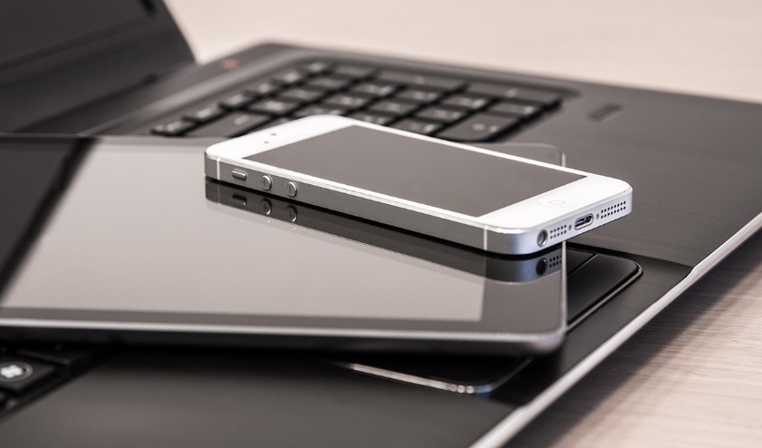 Buildwise-photo-smartphone-tablette-portable